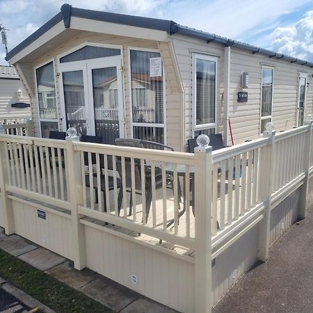 Hotel 8 Berth Deluxe Pg36 Chapel Saint Leonards Esterno foto